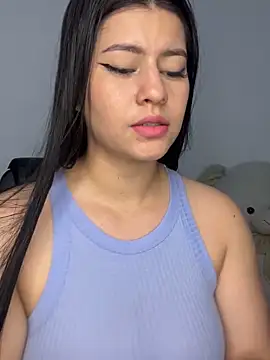 Snapshot of Saanvi21 chatting on October 4, 4:58 am Saanvi21 online show from October 4, 4:58 am