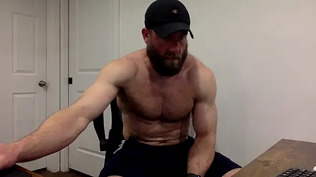 Snapshot of clarkefit chatting on March 16, 11:48 pm clarkefit online show from March 16, 11:48 pm