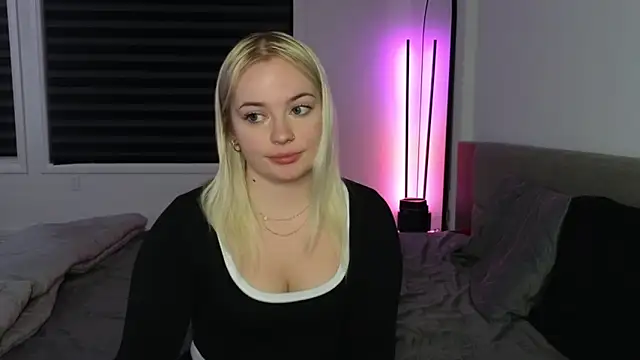 margot robbie7 online show from October 22, 11:03 pm