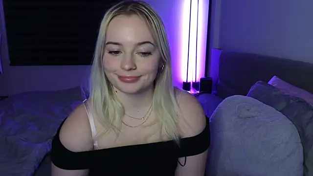 margot robbie7 online show from December 4, 12:42 am