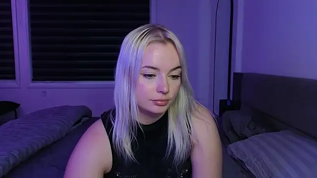 margot robbie7 online show from October 7, 10:44 pm