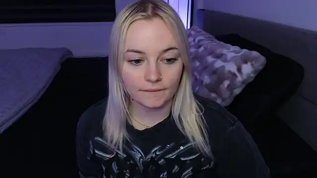 margot robbie7 online show from March 27, 1:14 am