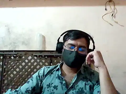 indori guy online show from April 15, 3:27 pm