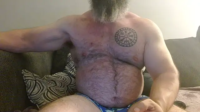 Snapshot of Golgara chatting on July 15, 4:08 am Golgara online show from July 15, 4:08 am