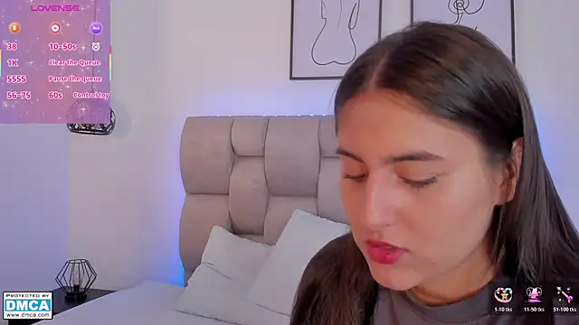 Hanna Evans   online show from January 15, 12:52 pm