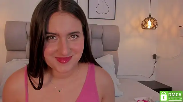 Hanna Evans   online show from May 26, 1:31 pm