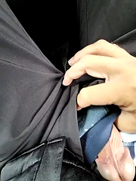 Snapshot of ikeike-kun chatting on March 19, 1:54 am ikeike-kun online show from March 19, 1:54 am