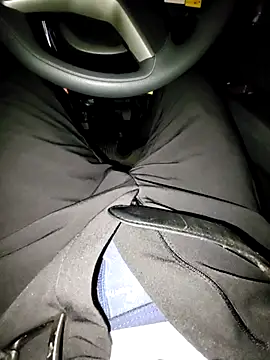 Snapshot of ikeike-kun chatting on March 21, 10:17 am ikeike-kun online show from March 21, 10:17 am