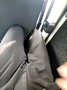 Snapshot of ikeike-kun chatting on September 18, 3:42 am ikeike-kun online show from September 18, 3:42 am