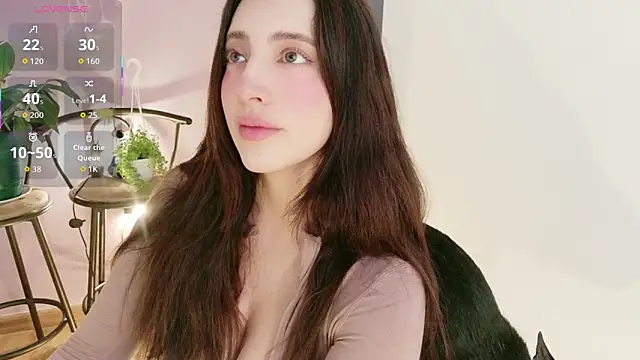 Snapshot of Rebbecawhite_meow chatting on May 12, 6:36 pm Rebbecawhite meow online show from May 12, 6:36 pm