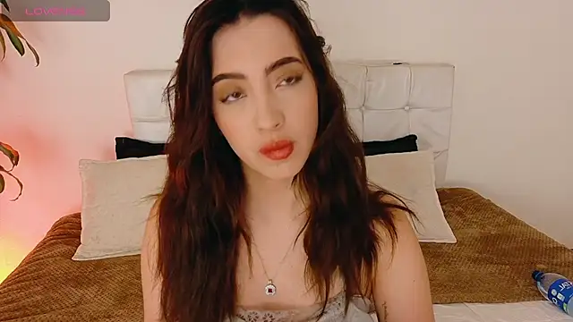 Rebbecawhite meow online show from September 14, 5:02 pm