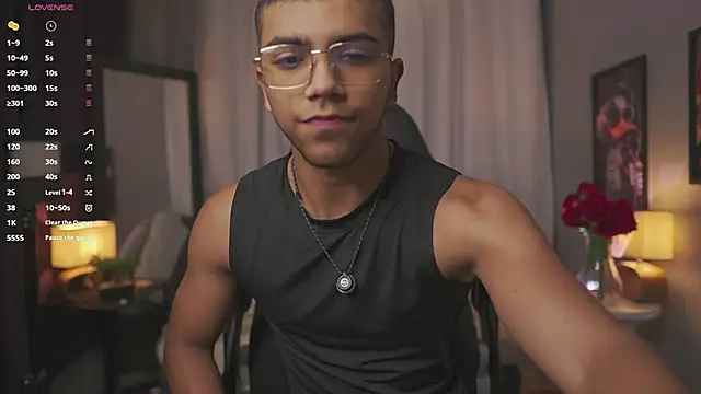 Colstorw  online show from February 25, 10:04 am