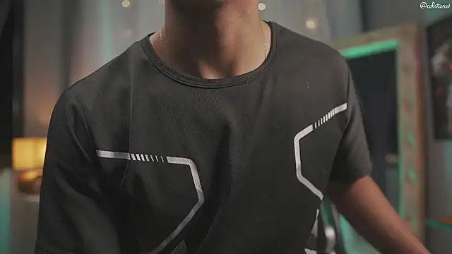 Colstorw  online show from March 24, 10:04 am