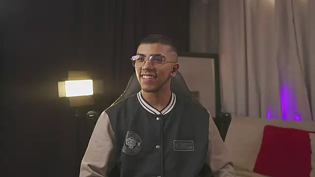 Colstorw  online show from February 27, 10:04 am