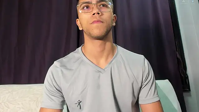 Colstorw  online show from December 2, 10:17 am