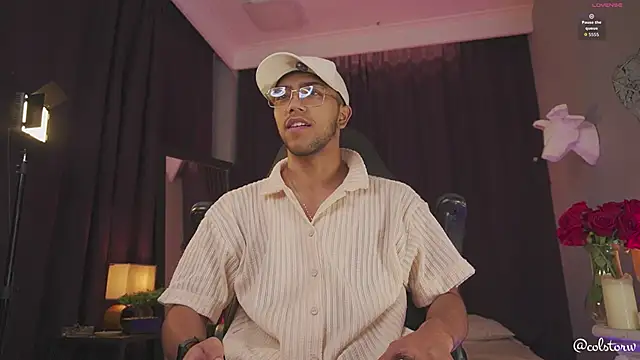 Colstorw  online show from February 7, 10:01 am