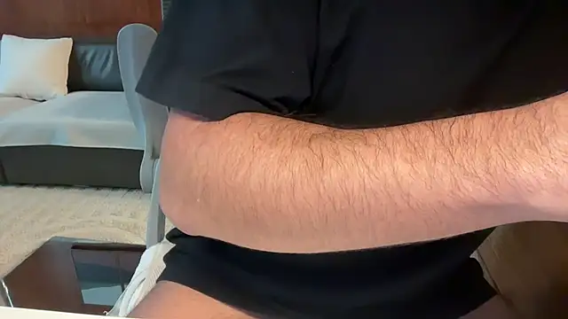 Snapshot of TopRaw3 chatting on November 11, 4:02 pm TopRaw3 online show from November 11, 4:02 pm