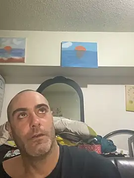 kyle67154 online show from April 22, 10:27 pm