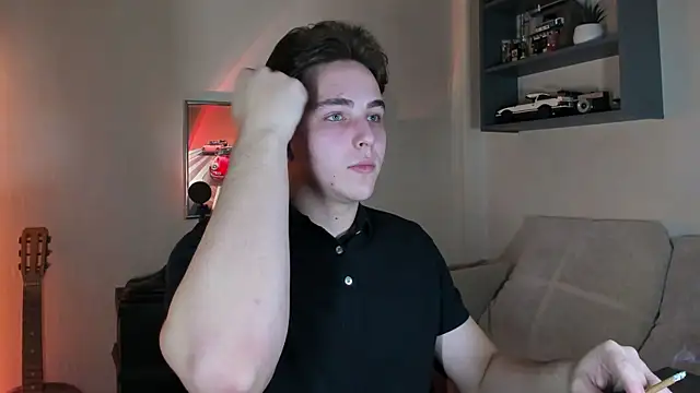 Snapshot of Eric_ether chatting on November 14, 5:27 pm Eric ether online show from November 14, 5:27 pm