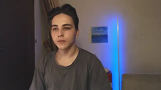 Snapshot of Eric_ether chatting on March 17, 4:22 pm Eric ether online show from March 17, 4:22 pm