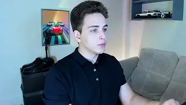 Snapshot of Eric_ether chatting on October 2, 3:59 pm Eric ether online show from October 2, 3:59 pm