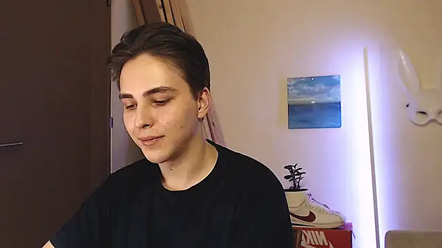 Snapshot of Eric_ether chatting on March 14, 12:07 pm Eric ether online show from March 14, 12:07 pm