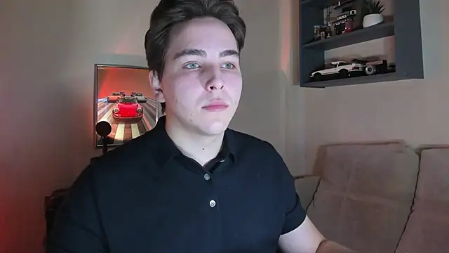 Snapshot of Eric_ether chatting on November 16, 6:01 pm Eric ether online show from November 16, 6:01 pm