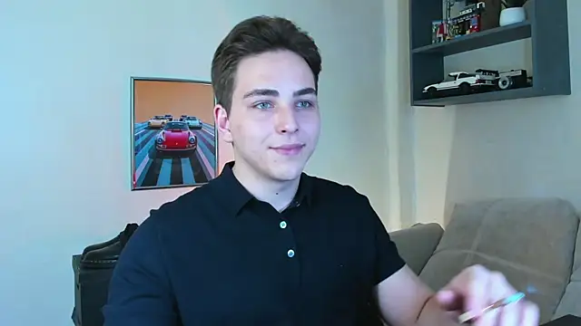 Snapshot of Eric_ether chatting on October 10, 7:04 pm Eric ether online show from October 10, 7:04 pm