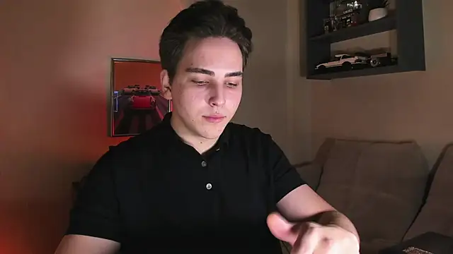 Snapshot of Eric_ether chatting on November 1, 9:52 pm Eric ether online show from November 1, 9:52 pm