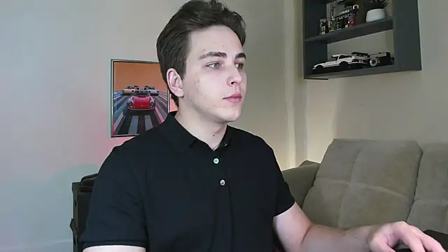 Snapshot of Eric_ether chatting on October 30, 7:33 pm Eric ether online show from October 30, 7:33 pm