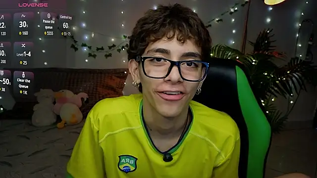 Matty Sparkk online show from April 8, 1:01 pm