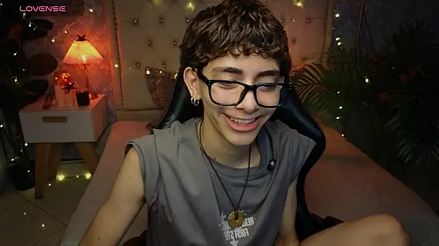 Matty Sparkk online show from March 31, 1:02 pm