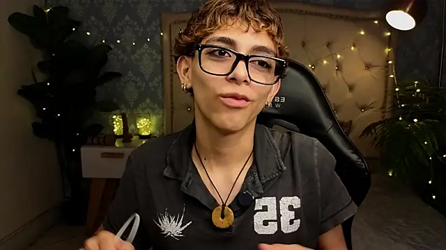 Matty Sparkk online show from February 22, 1:46 pm