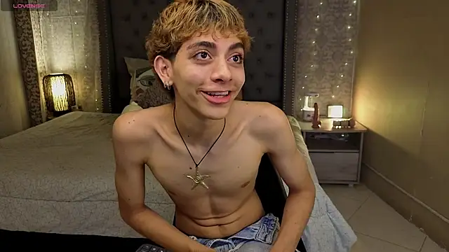 Matty Sparkk online show from December 3, 1:54 pm