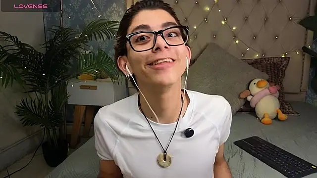 Matty Sparkk online show from February 9, 1:42 pm