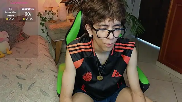 Matty Sparkk online show from May 27, 1:18 pm