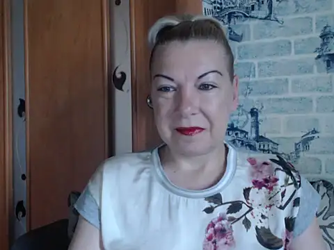 Lillia Ray online show from June 1, 6:02 am