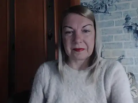 Lillia Ray online show from April 12, 10:07 am