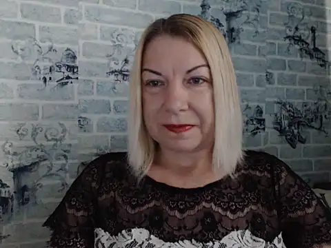 Snapshot of Lillia_Ray chatting on September 12, 6:13 am Lillia Ray online show from September 12, 6:13 am