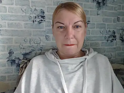 Snapshot of Lillia_Ray chatting on October 6, 9:54 am Lillia Ray online show from October 6, 9:54 am