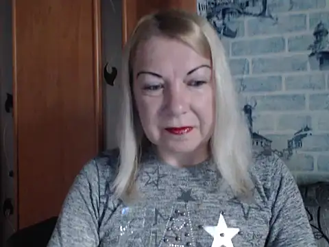 Lillia Ray online show from May 10, 4:38 am