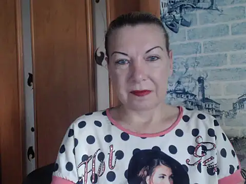 Lillia Ray online show from July 15, 8:54 am