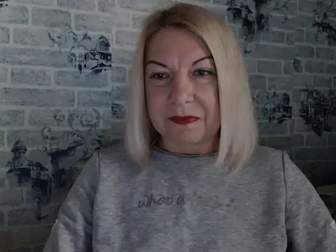 Snapshot of Lillia_Ray chatting on October 13, 5:53 am Lillia Ray online show from October 13, 5:53 am