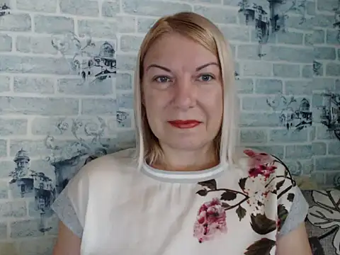 Snapshot of Lillia_Ray chatting on September 20, 6:40 am Lillia Ray online show from September 20, 6:40 am