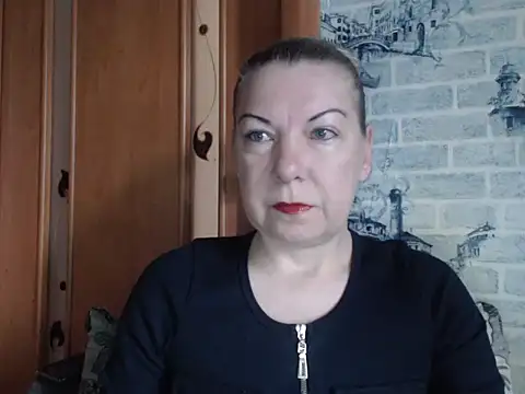 Lillia Ray online show from April 15, 4:51 am