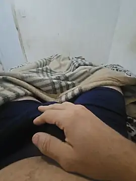 chrisss6674 online show from June 16, 2:55 am