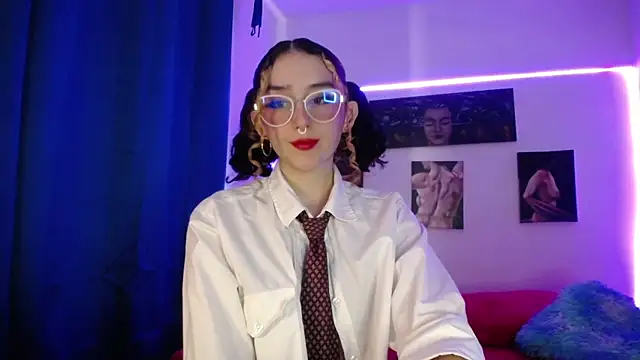 TwinFlamesX online show from October 25, 5:13 pm