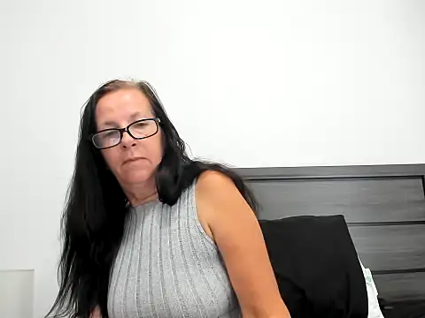 peachgoddess online show from September 11, 1:22 pm