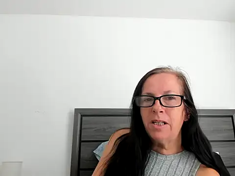 peachgoddess online show from September 13, 2:50 pm