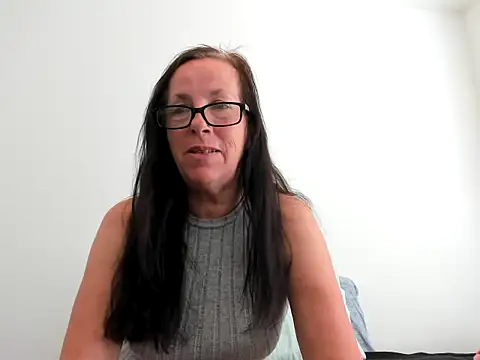 peachgoddess online show from March 22, 2:51 pm